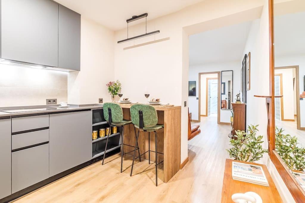 Apartamento Reformado Y Tranquilo Junto A Gran Via マドリード エクステリア 写真